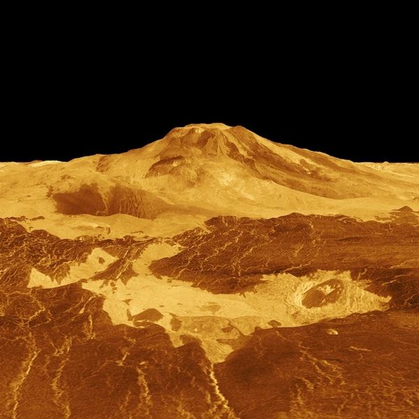 Venus volcano Maat Mons