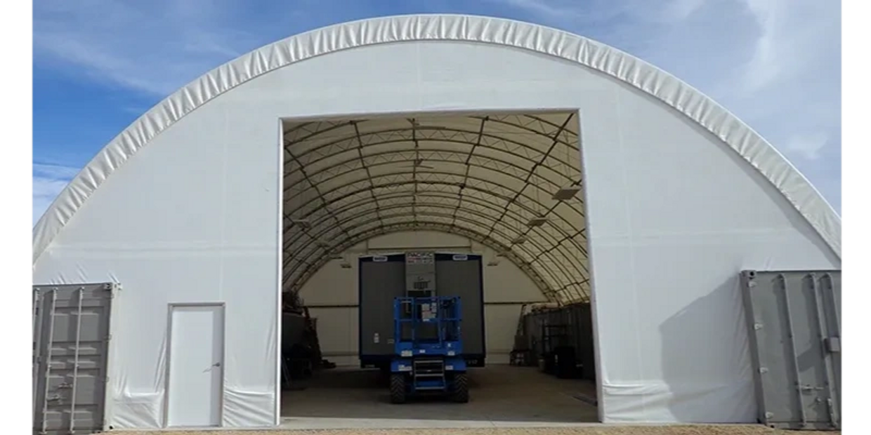 Hoop Structure mounted on containers for a construction project