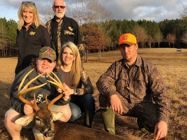 Alabama Whitetail Hunting Ranch