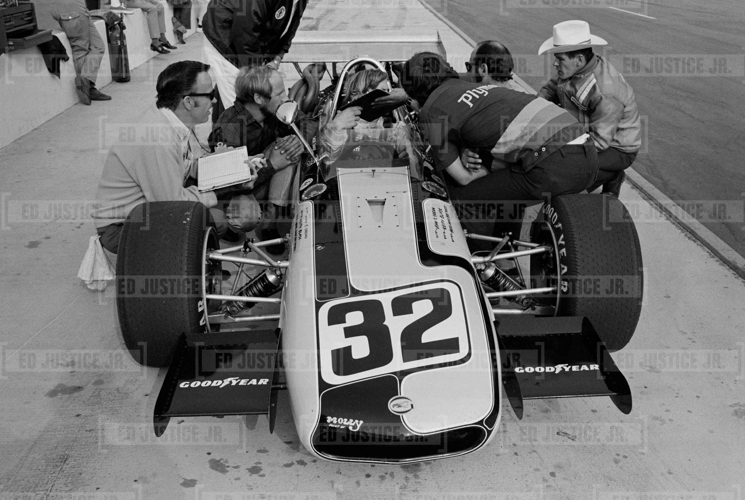 John Cannon driving a March 701 during the Questor GP at Ontario 1971