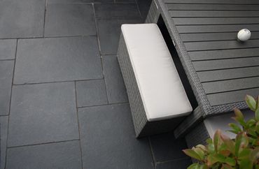Houston_Classic Stone_Natural Stone Pavers_Charcoal_Sealed