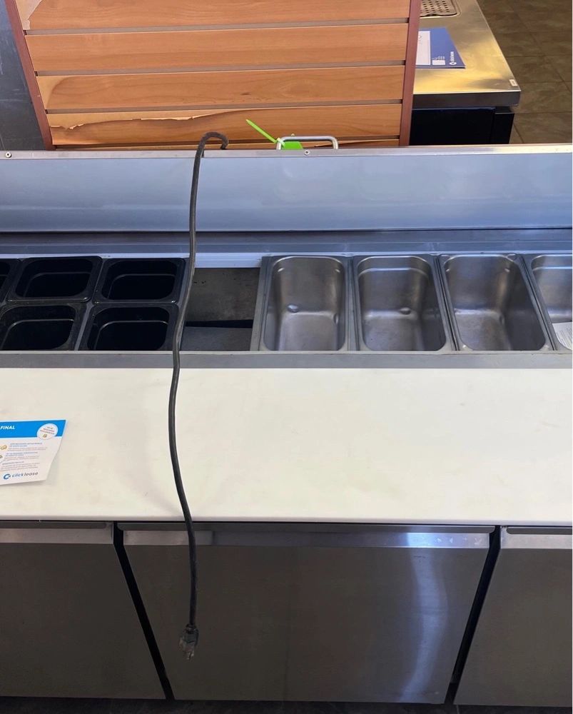 73" Sandwich/Salad Prep Table w/ Refrigerated Base, 115v