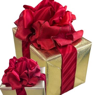 charlotte nc gift wrapping red bow gold luxury wrapping paper
