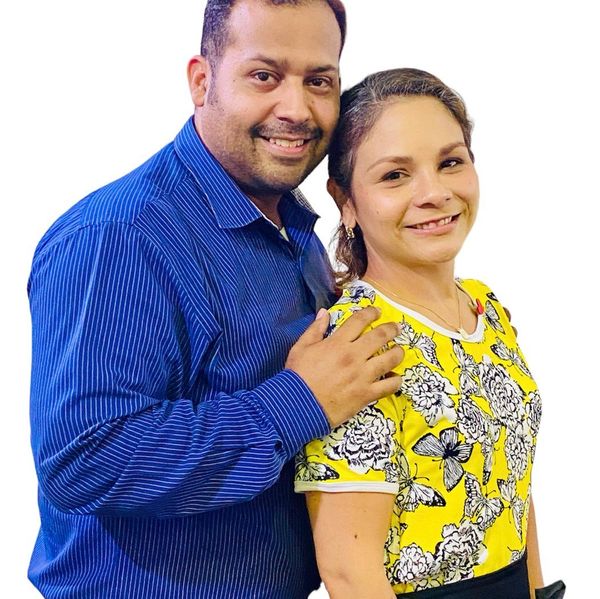 Pastor Moises Aldana y Rosaida Cantillo