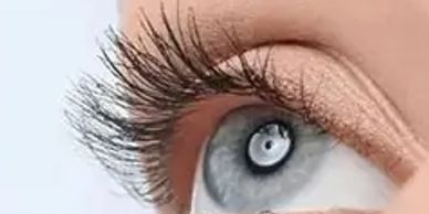 eyelash enhancement serum using medical grade solution resulting in thicker, darker and longer eyela