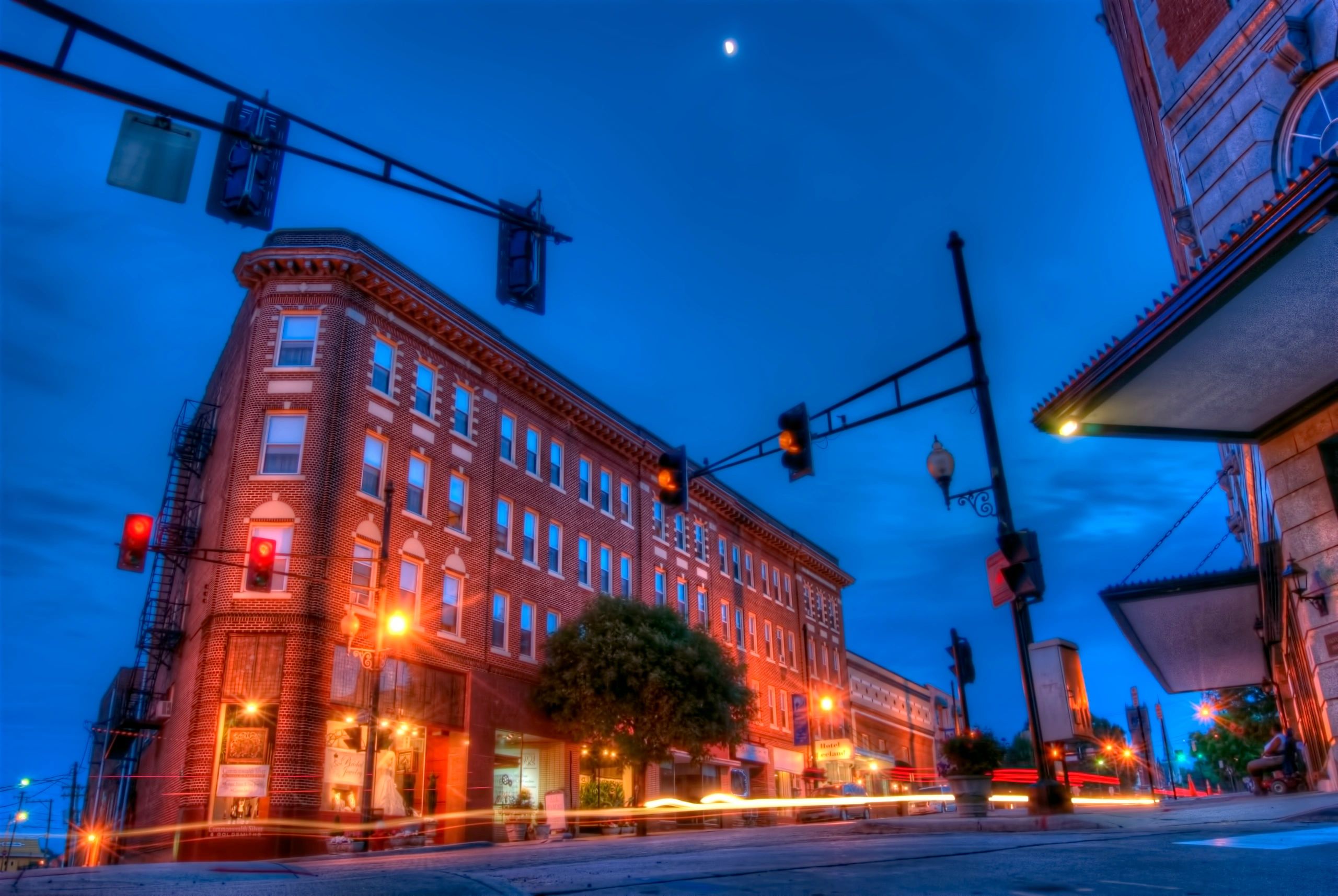 Commonwealth Silver & Goldsmiths