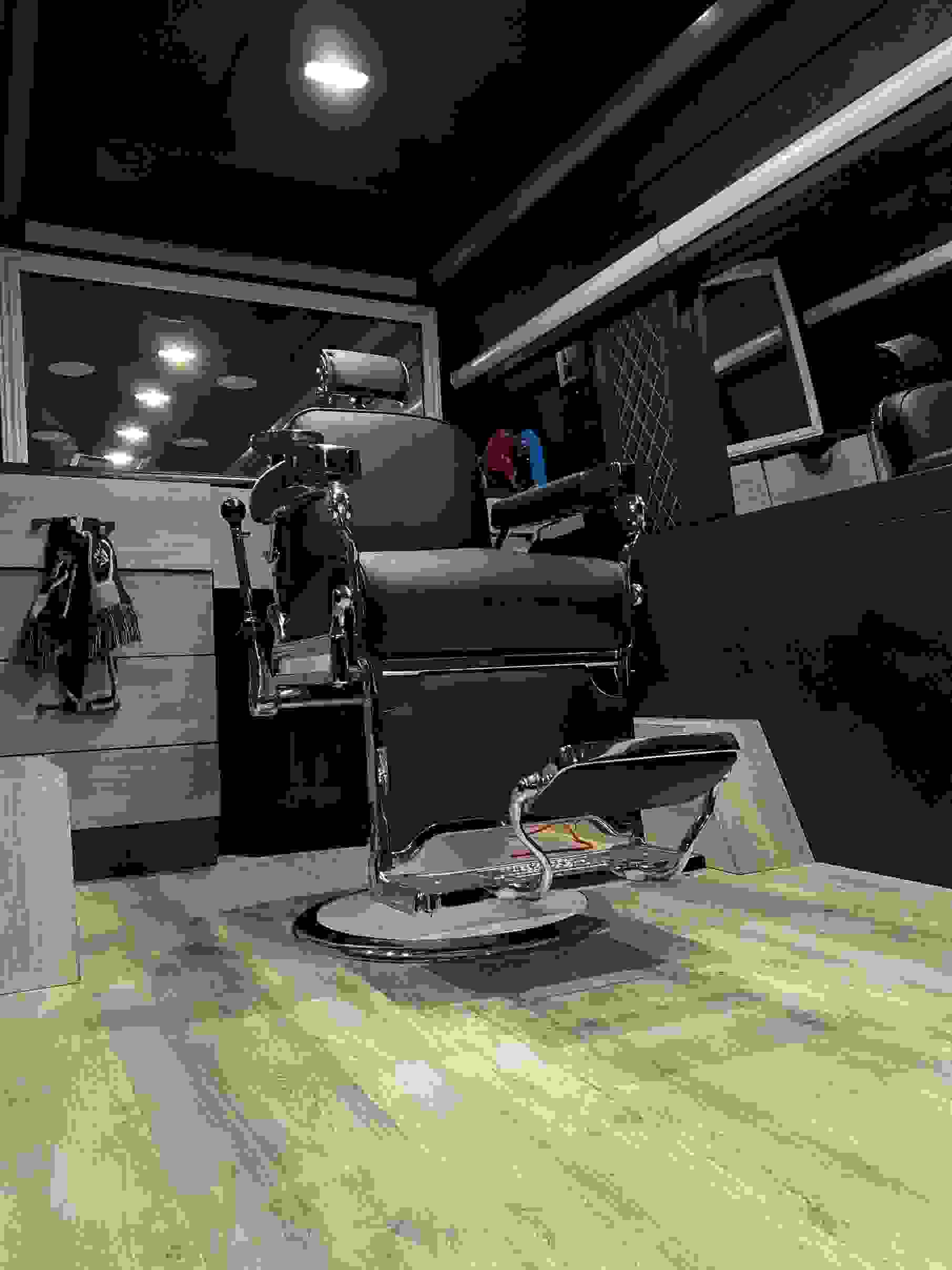 Fades & Blades Barber Shop, Mens Haircut, Barber