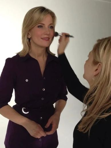 HMUA Jenny Maglino at work