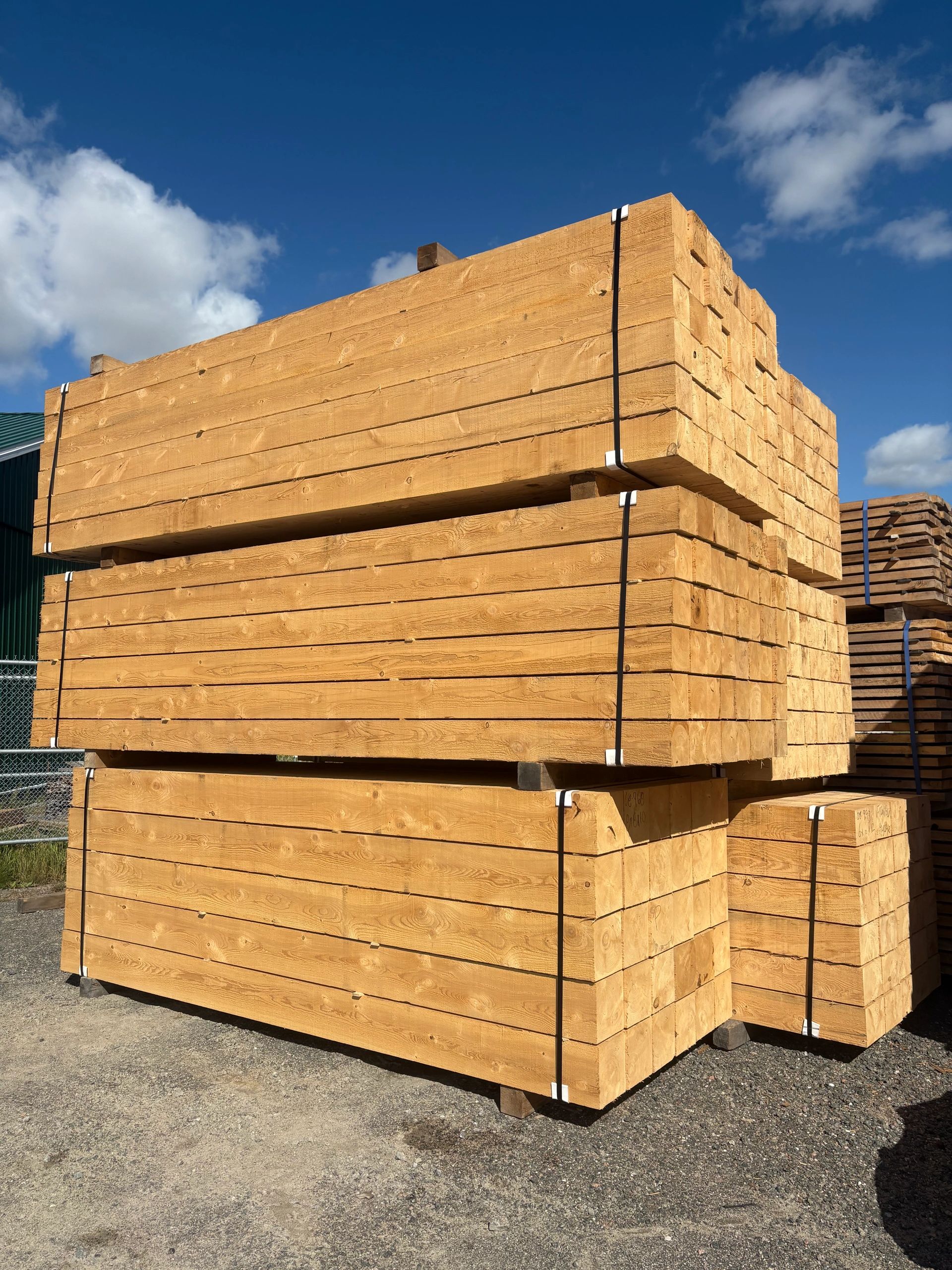 Bois de pruche reconnu pour sa stabilité et pour son usage structural