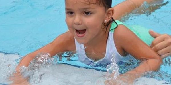 Sand Sharks Swim School offers year round swim lessons to children ages 6 months and up. We offer Gr