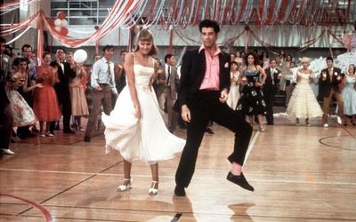 Two people dancing in the dance floor