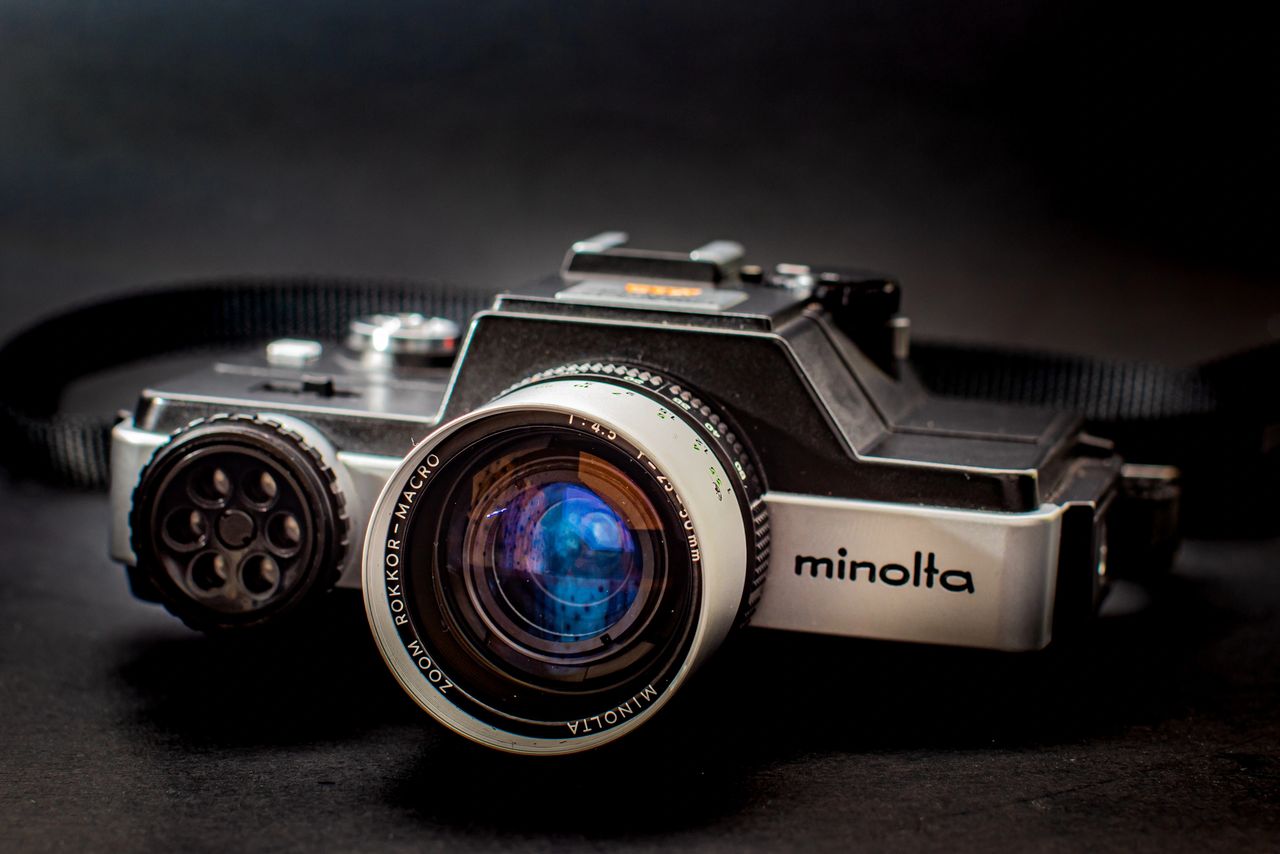 Sub Mini: Minolta 110 Zoom SLR