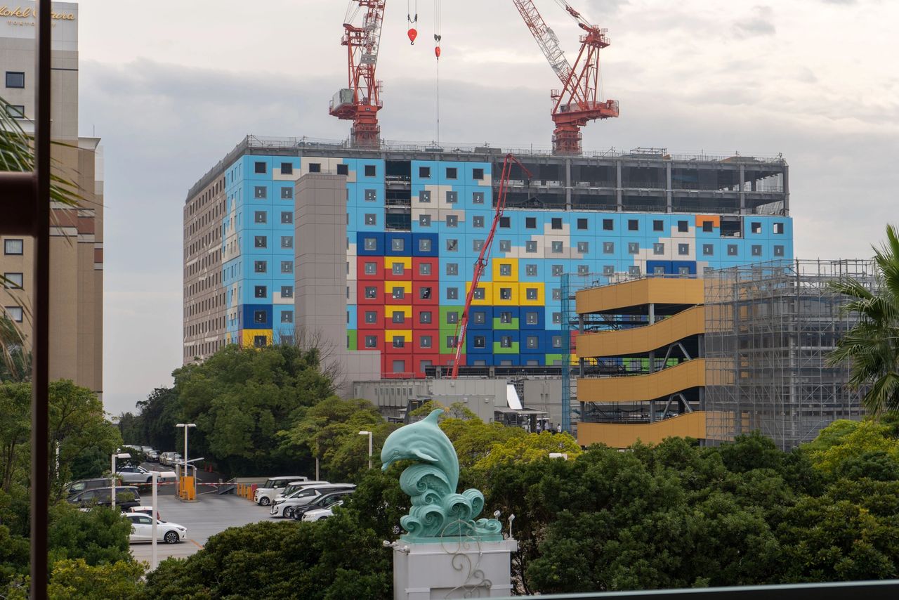 Tokyo Disneyland S Unnamed Toy Story Hotel Is Moving Along