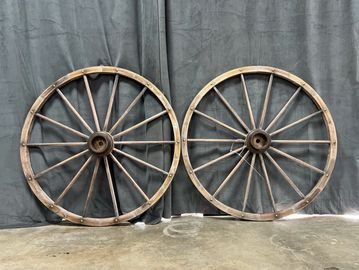 Wagon WheelsWestern Theme Prop Rentals, Western Event Rentals and Western Themed Party Rentals
