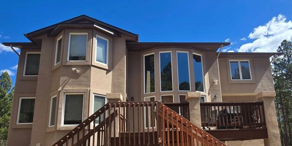 No job too big or small
Streamline Gutters does it all
1 yr installation warranty 
One day installat