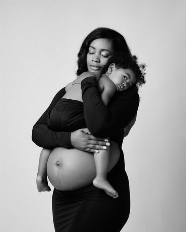 Maternity photographer in Phoenix, pregnancy photoshoot, Scottsdale Maternity photographer