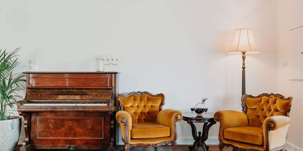 Configure your space with elegant props.