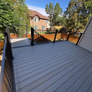 deckorators decking with steel railing in highlands ranch, co