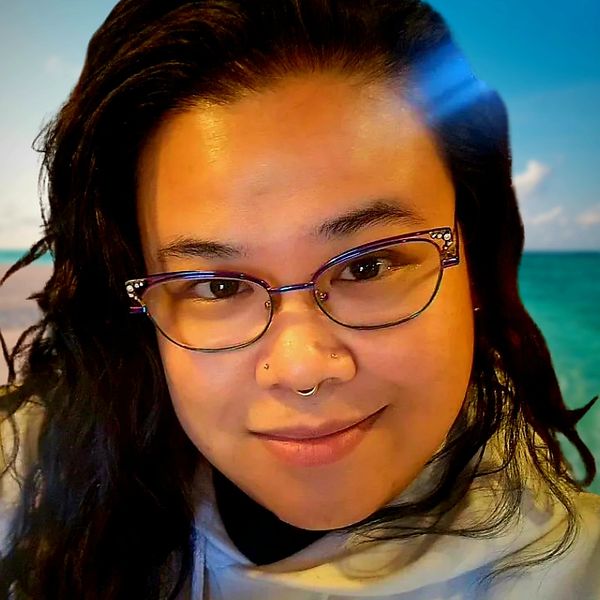 Misty Relos, MA, LPC, NCC – therapist at Safe Harbor Counseling of Missouri smiling warmly