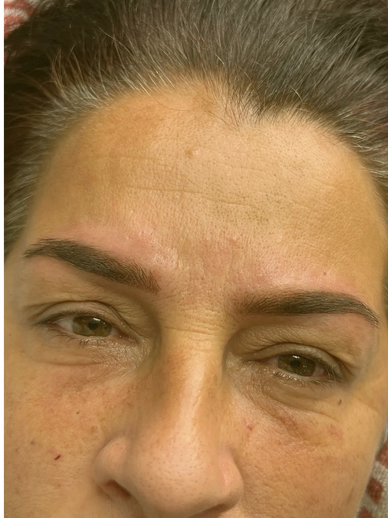 Ombre brows 
