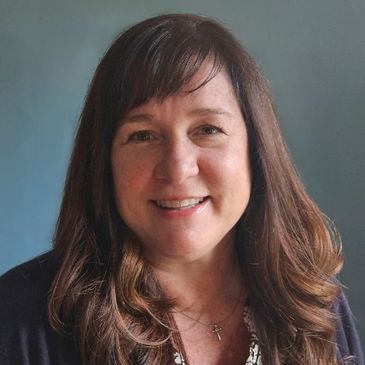 Elegant logo for Rewire & Rise Counseling with rays above text.