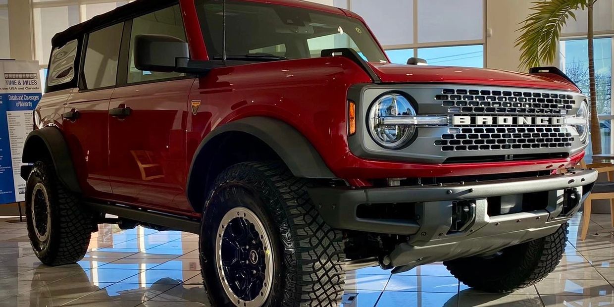 2021 Ford Bronco Badlands Sasquatch
