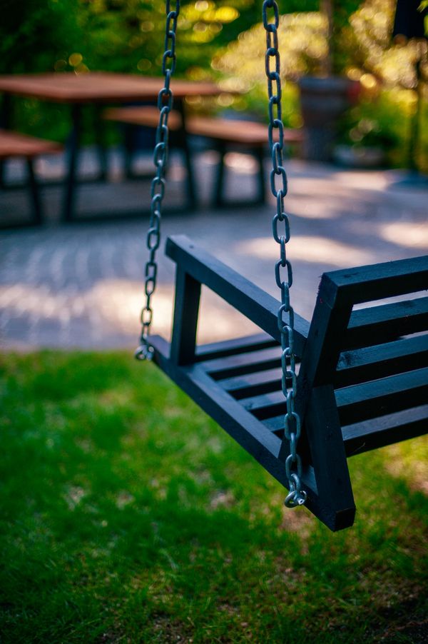 Custom build pergola, custom made swing, lawn area, front yard landscaping, North Vancouver
