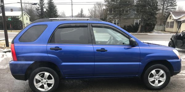 Very clean and low mile car! Loaded up! Nice suv. Very roomy and comfortable to drive.