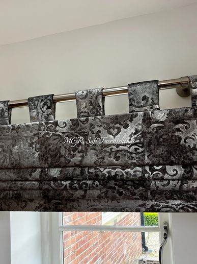 Dress Roman Blind
