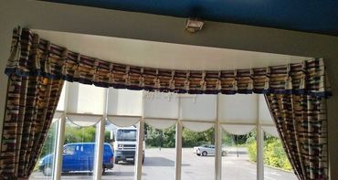 Bay Window Pelmet and Curtain