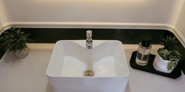 Dutey Time, luxury bathroom rentals