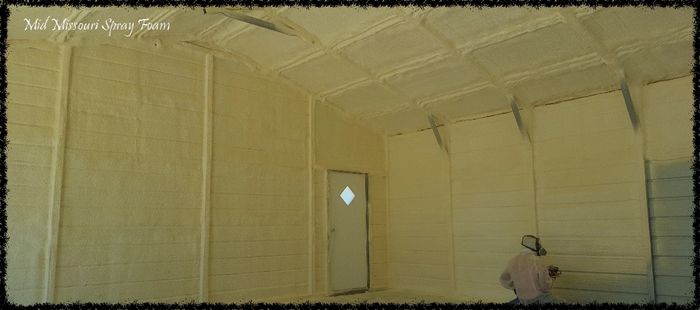 Open Cell vs. Closed Cell Insulation