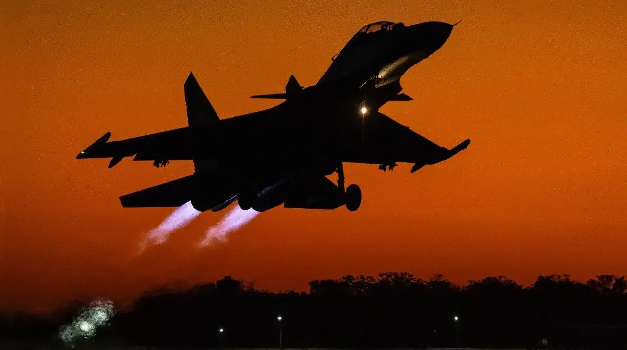 A high-performance fighter jet takes off against a dramatic sunset sky, symbolizing the rapid advancement in aerospace and defense technology. This image reflects modern aviation capabilities, strategic defense strength, and the evolving landscape of the global aerospace industry, aligning with innovation, engineering excellence, and future-ready solutions. A high-performance fighter jet takes off against a dramatic sunset sky, symbolizing the rapid advancement in aerospace and defense technology. This image reflects modern aviation capabilities, strategic defense strength, and the evolving landscape of the global aerospace industry, aligning with innovation, engineering excellence, and future-ready solutions.