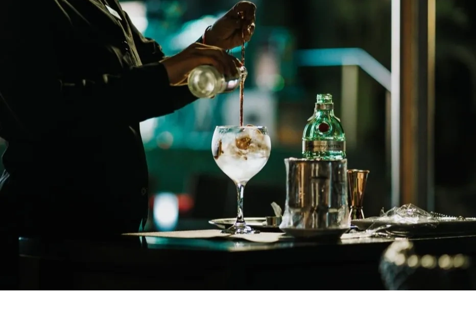 On the Rocks Bartending