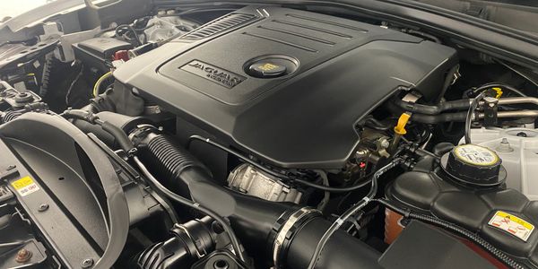 Jaguar F-Pace 2.0 litre diesel ingenium engine after a service