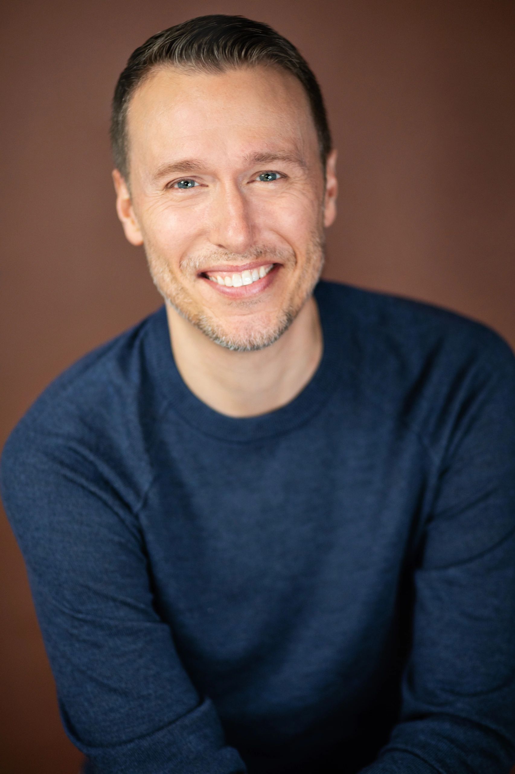 Stephen Robeck Stephen Brotebeck - Director/Choreographer
