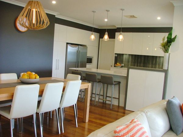 Living and kitchen design Singleton