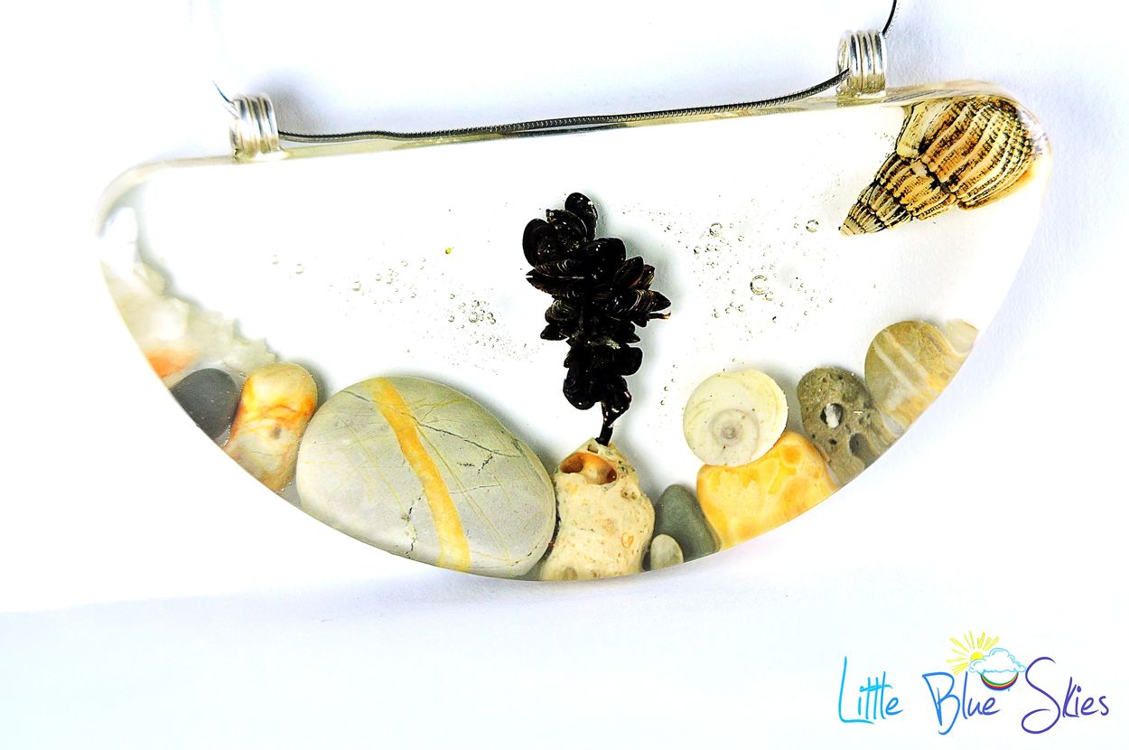 pendant necklace unique marine natural handmade gifts jewelry epoxy resin art ocean sea summer taste