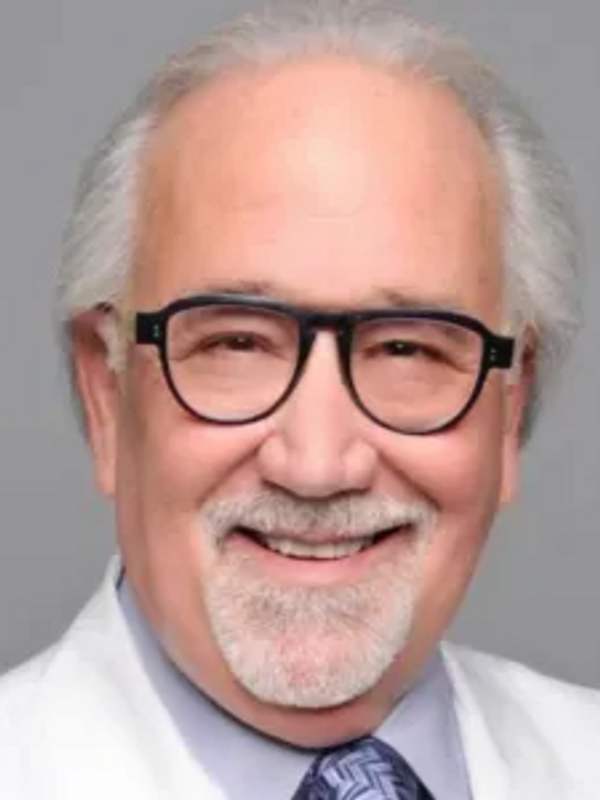 Miami gastroenterologist Dr Felix Gonzalez specializes in liver disease and digestive disorders care.