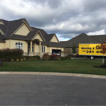 Niagara Moving Company Moving a beautiful house in Hamilton Ontario 