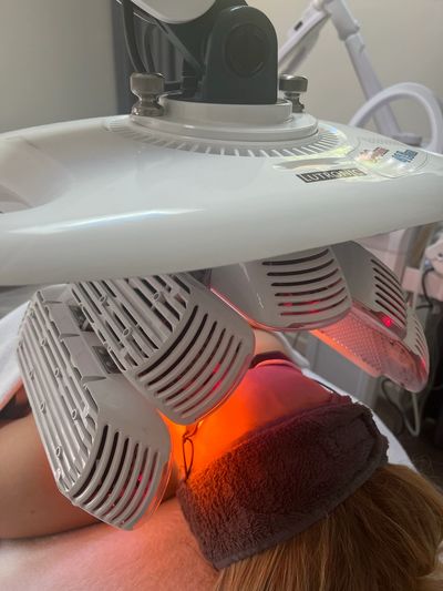 LED LIGHT THERAPY