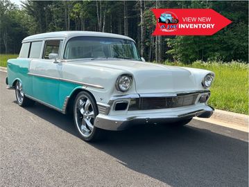 1956 Chevrolet Handy mana wagon (Cousin to the Nomad) with a 383 stroker , automatic transmission,Cl