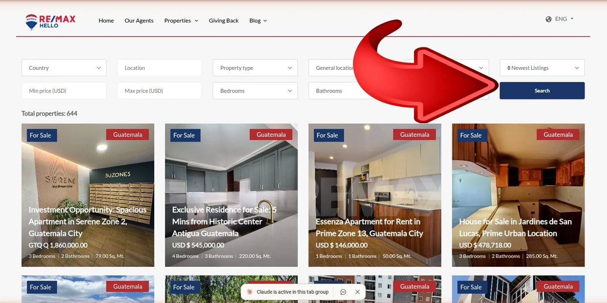 Real estate search page with filter options and property listings in Guatemala.