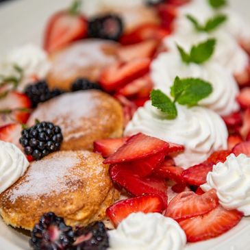 A luxury dessert prepared by The Revolving Chef, your private chef in Wilmington NC.