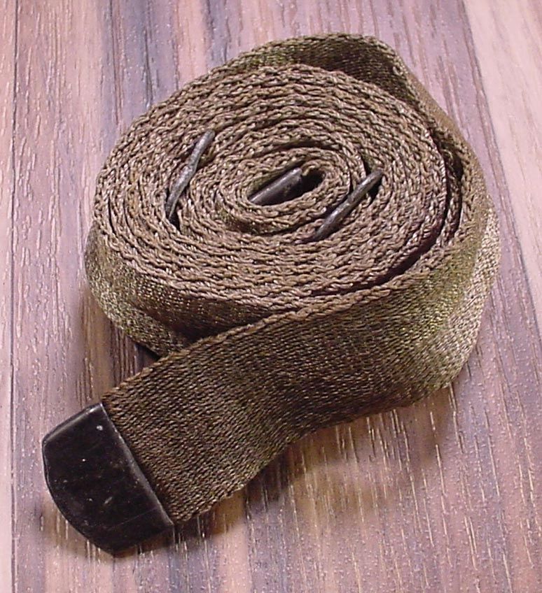 VIETNAM WAR U S M16 RIFLE SLING, Item 0896