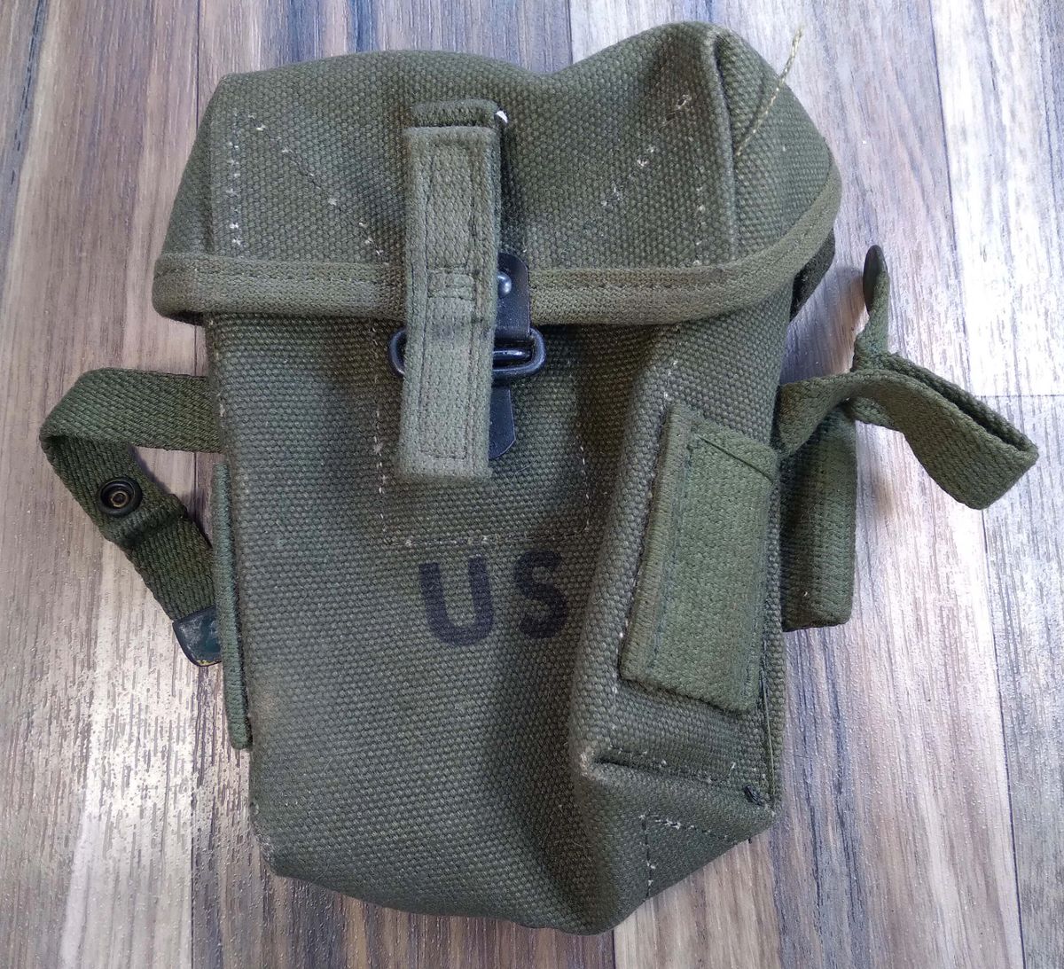 Pochettes De Surplus US Army Vietnam - Munitions Pouch - Reproduction Neuve