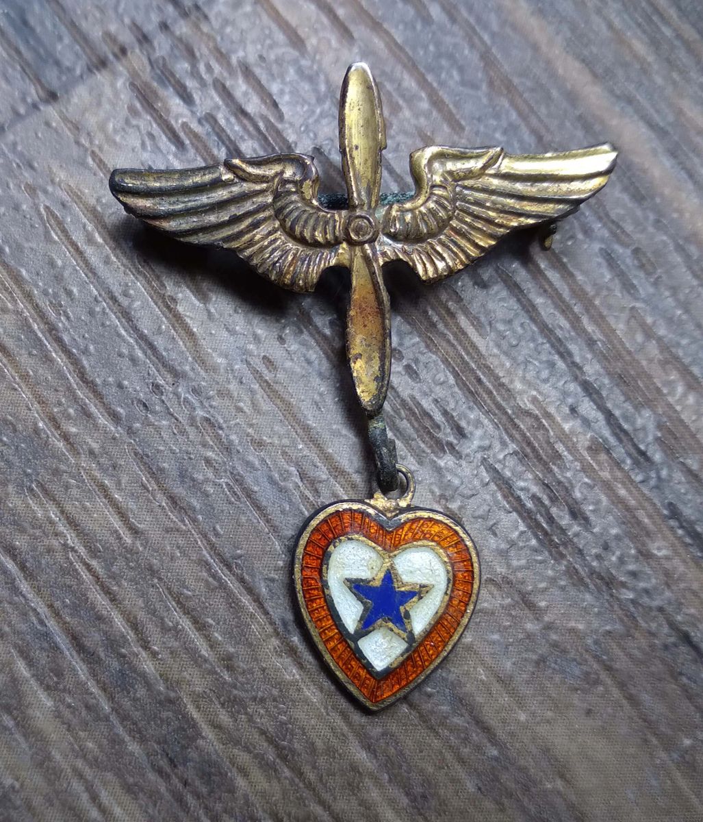 WWII U.S. ARMY AIR FORCE PROPELLER WING SWEETHEART PIN, Item #5629