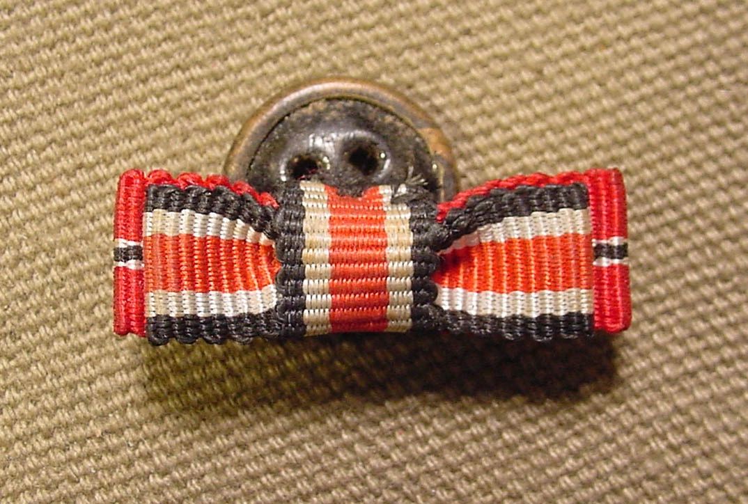 WWII GERMAN BUTTONHOLE RIBBONS EK2 & OST FRONT, Item 0300