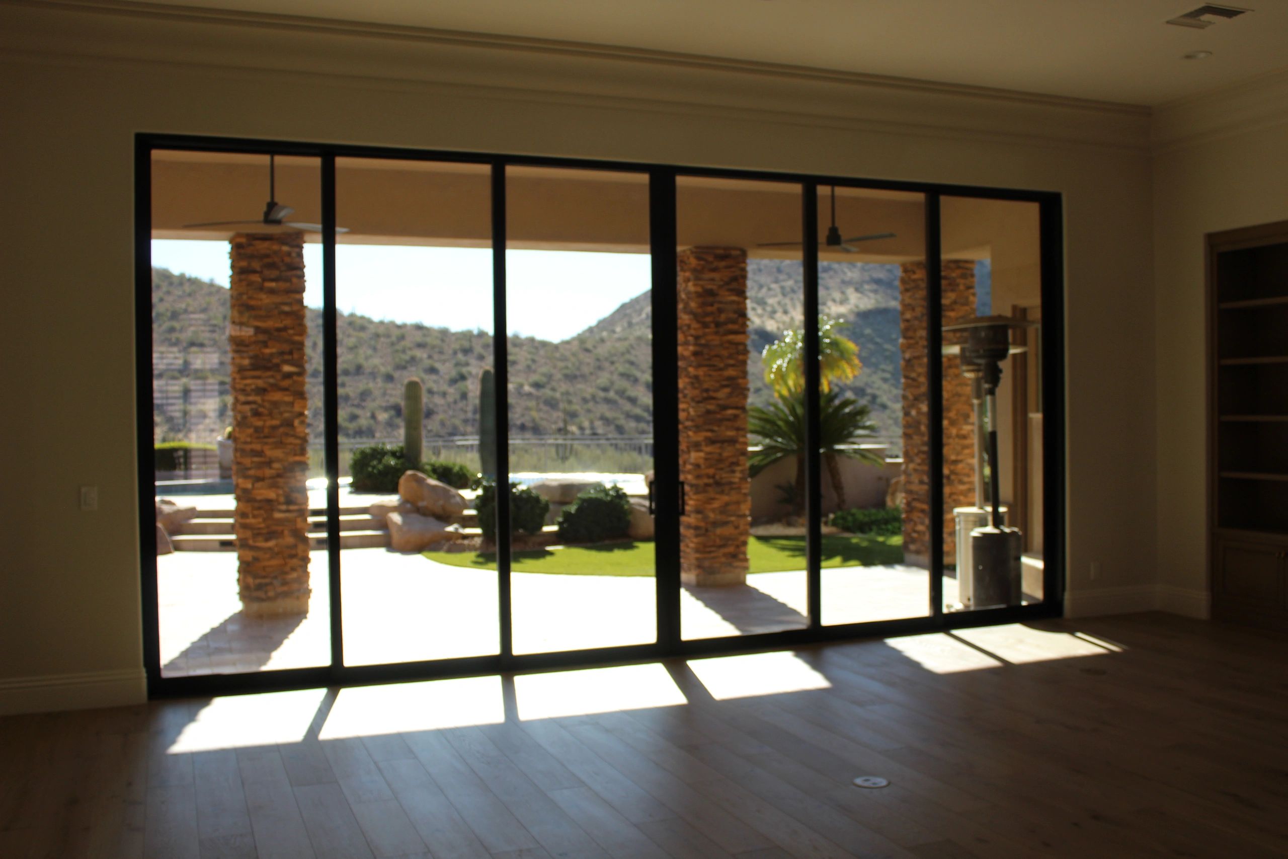 Seamlessly Blending Indoor-Outdoor Luxury Spaces