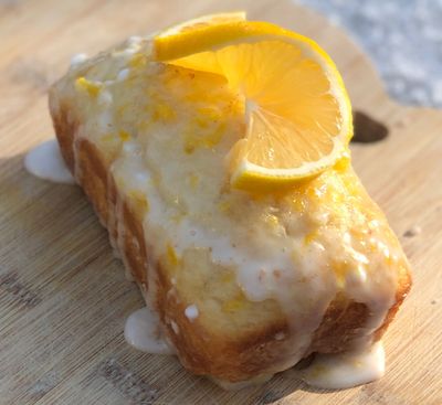 Linda's Cottage Kitchen - Lemon Drizzle Cake